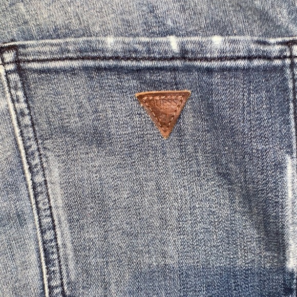 GUESS JEANS SIZE 32 - Picture 3 of 4